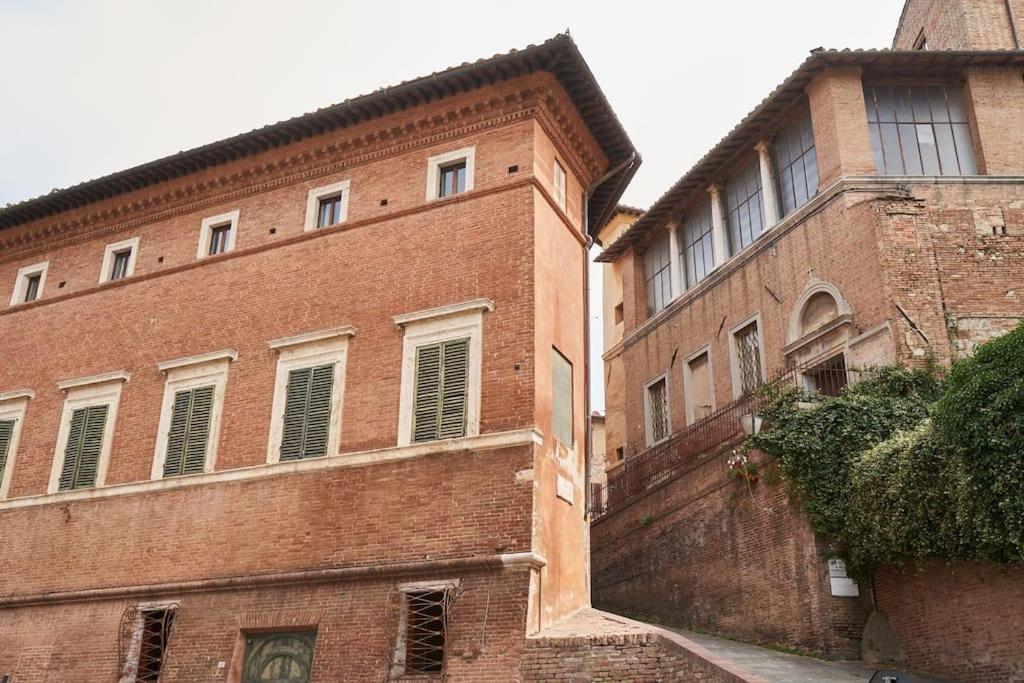 Ferienwohnung Palazzo Celsi Pollini Duomo Casa Emma Siena Exterior foto
